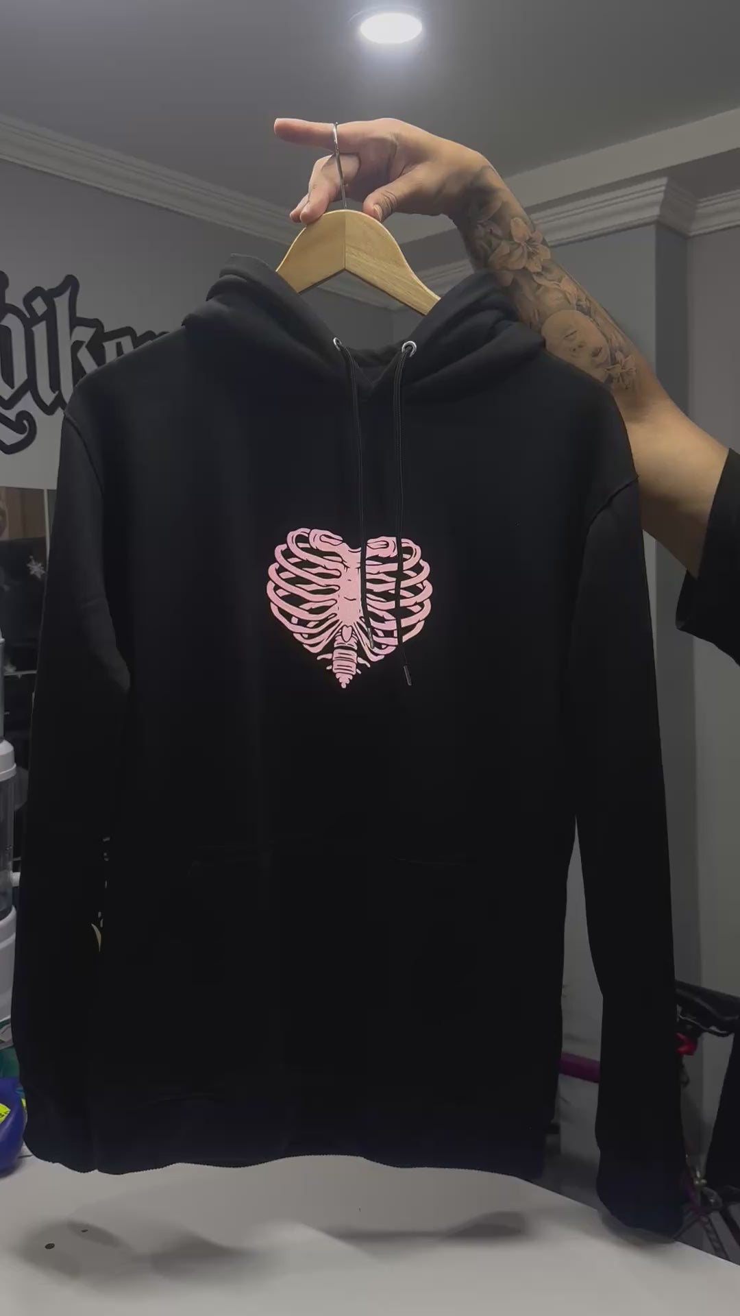 HUESOS HOODIE - BLACK