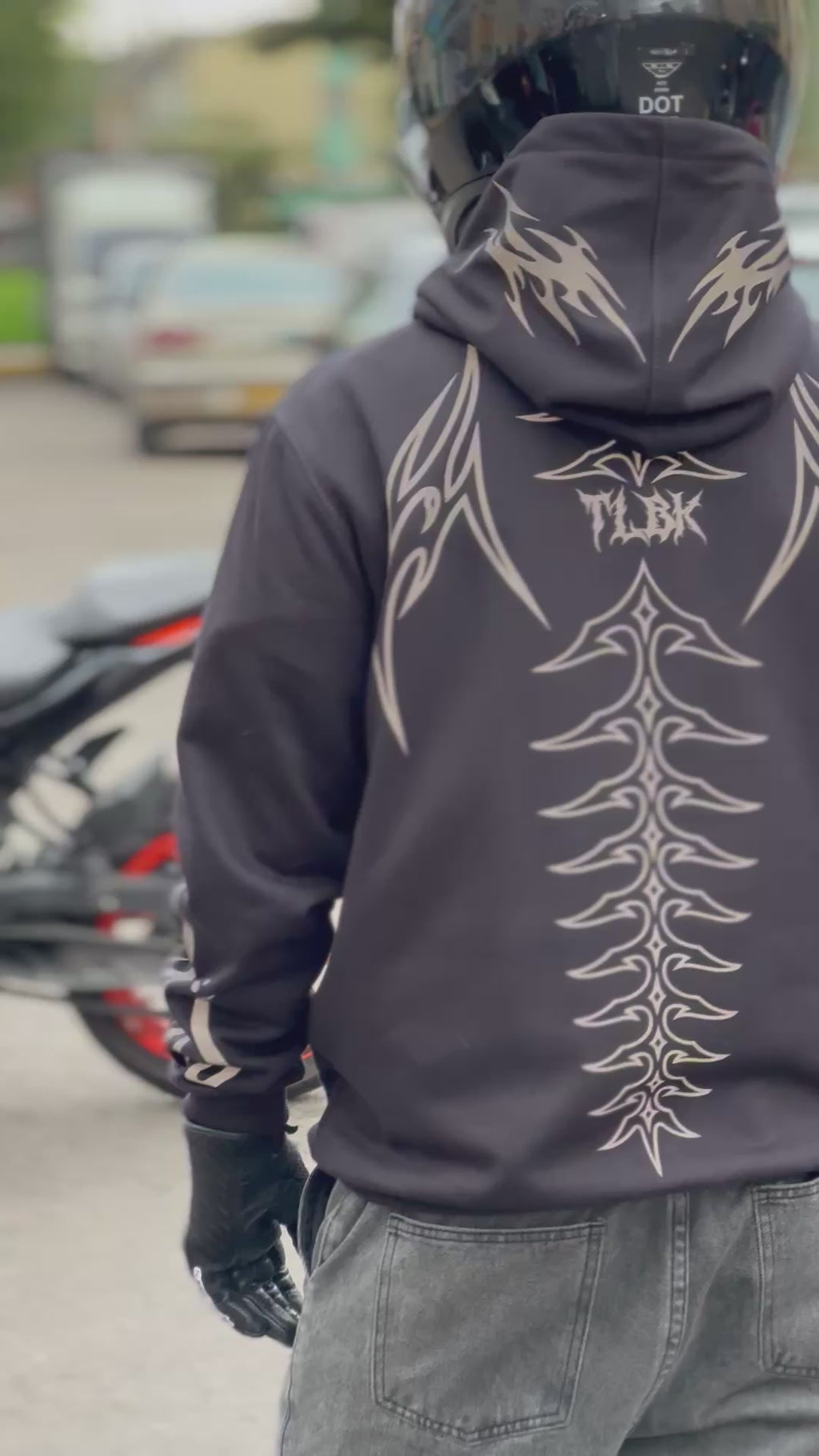 COLUMNA HOODIE  -BLACK